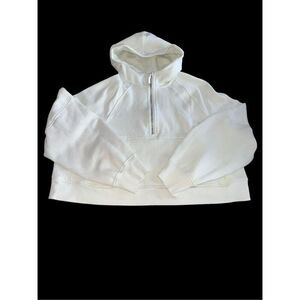 Lululemon XL/XLL cropped scuba hooded light yellow/greenish pullover